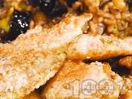 Панирани пилешки флейки от филе в брашно, белтъци и галета със сусам (на тиган, без мазнина)